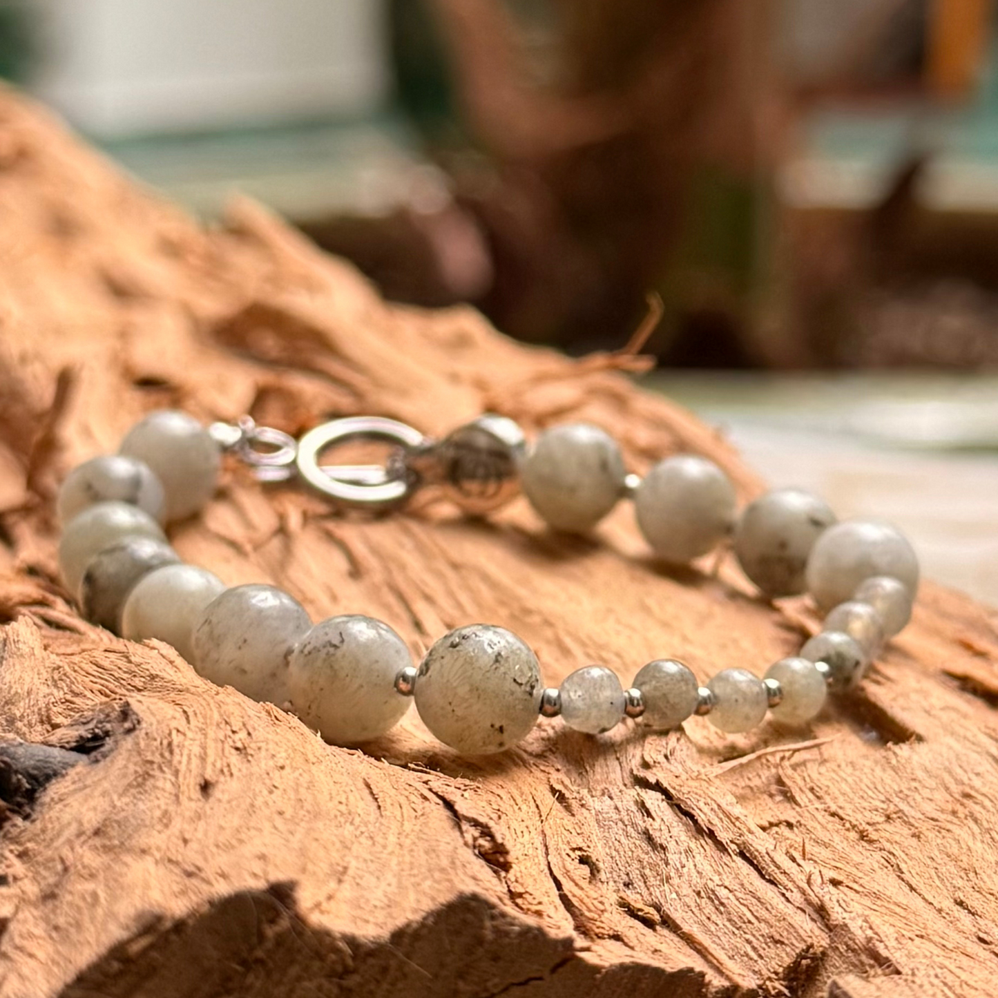 Mirror of Truth – Labradorite